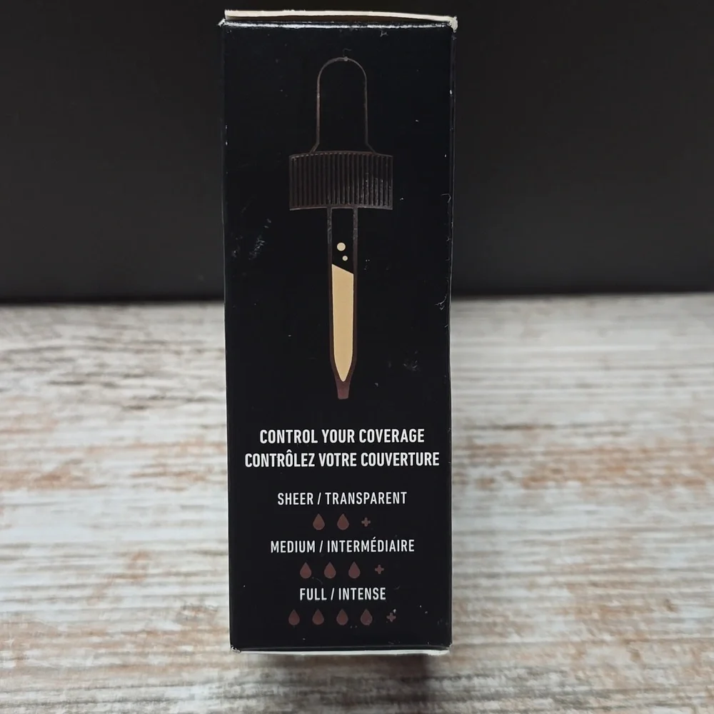NYX Total Control Pro Foundation - Nude